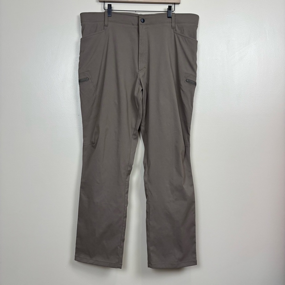Wrangler Pants Men 40x32 Brown Care 307 Hiking Outdoors Performance Straight Leg